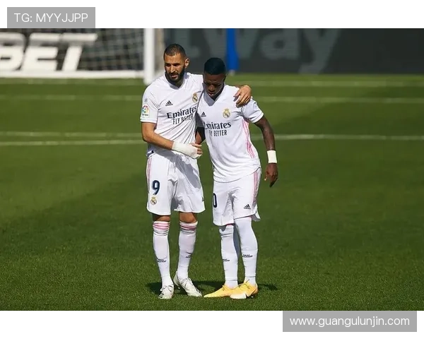 巴西三杰状态低迷维尼修斯9场无进球李哥30场颗粒无收恩德里克仅出场1次